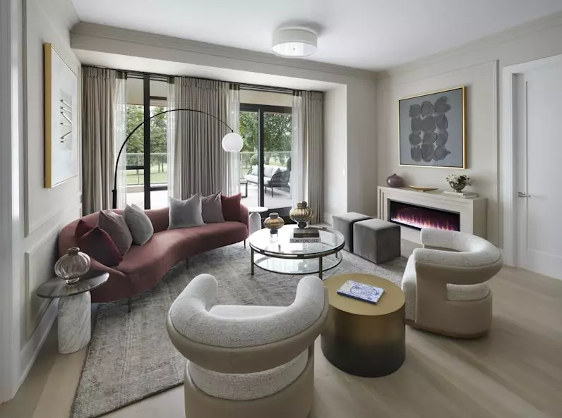 Royal Bayview suite living room overlooking the golf course